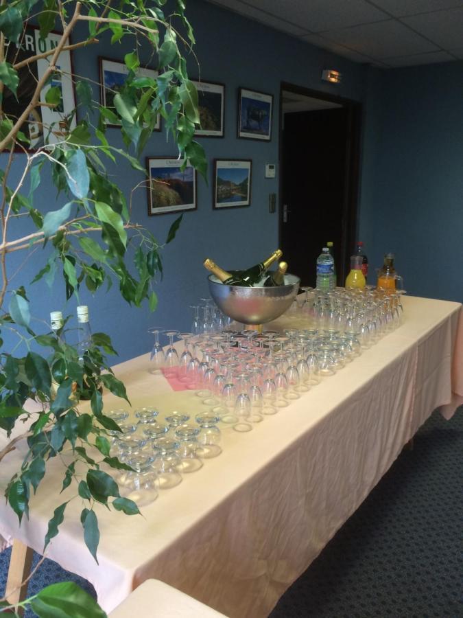 鲁埃格弗里敦巴拉丁斯灵感酒店 鲁埃格自由城 外观 照片
